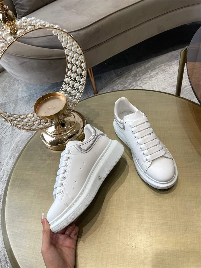 a1exa*der Mcqv*en oversized unisex 2587