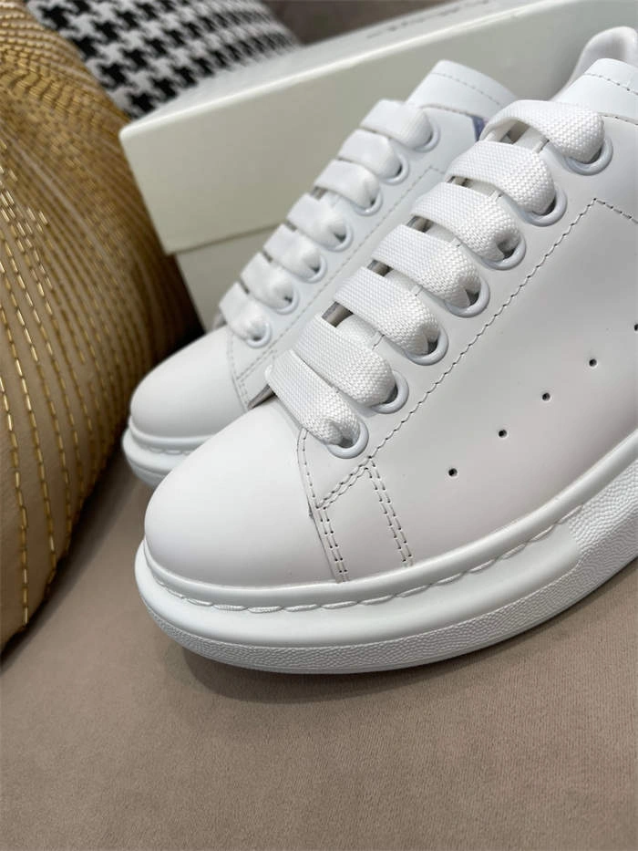 popular a1exa*der Mcqv*en oversized 2588