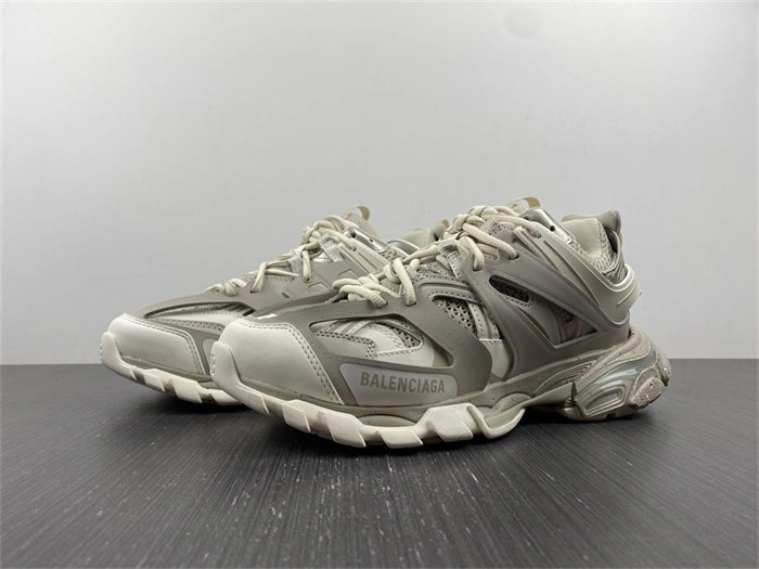 BLCG Track Recycled Sole Beige  542023 W3FE4 Contemporary 4459