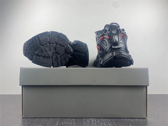 smartchoice Ba1en*iaga runner black red 4400