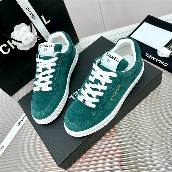 minimalist Ch**el 2158