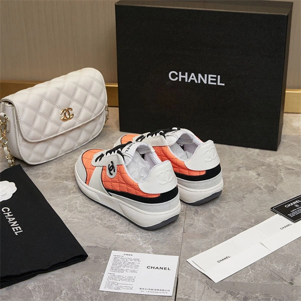 Chanal Sneakers Versatile 2212