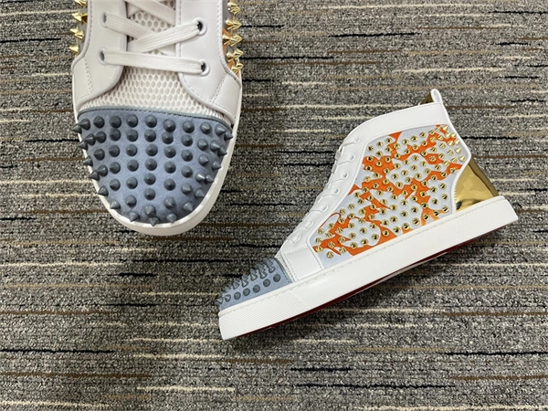 Chr1st1an louboutin compact 2673