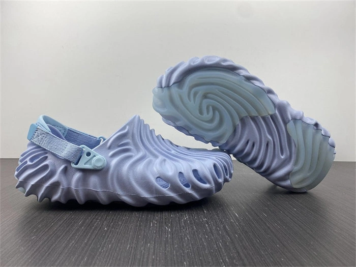 Cr0c5 pollex clog by salehe bembury 207393-4st vibrant 5600