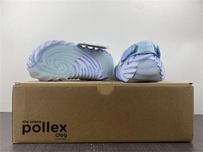 Cr0c5 pollex clog by salehe bembury 207393-4st vibrant 5600