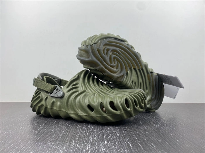 thermal Cr0c5 pollex clog by salehe bembury cucumber 207393- 5593