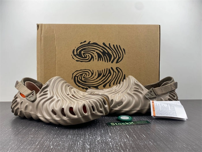 Cr0c5 pollex clog by salehe bembury menemsha 207393- modern 5592