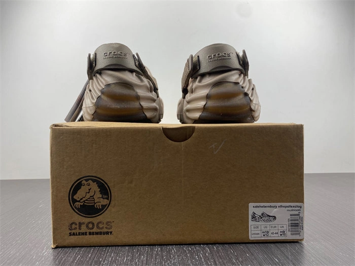 Cr0c5 pollex clog by salehe bembury menemsha 207393- modern 5592