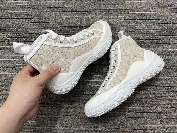 D10r b minimalist 1365