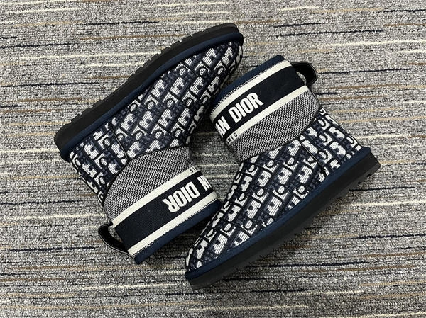 sleek D10r boot 1346