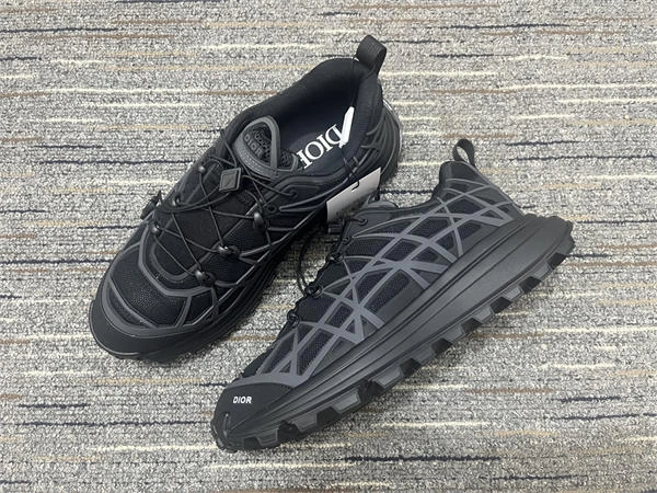 D10r sneaker zipup 1269