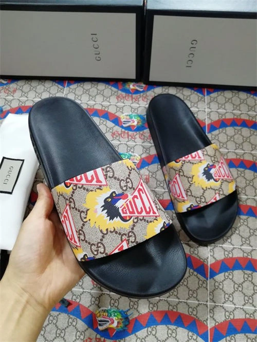 S*pportive gocci slipper 5692