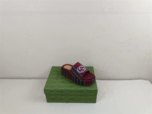 Popular Gocci Slipper 5607
