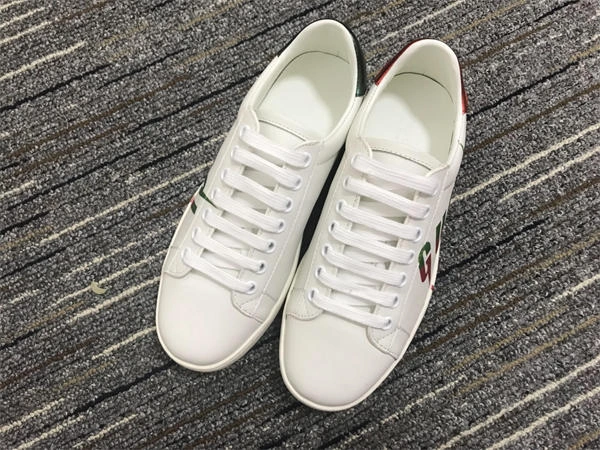 S*pportive g*u*i ace sneaker 185