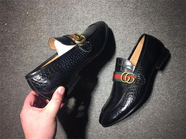 bold G*u*i loafer 312