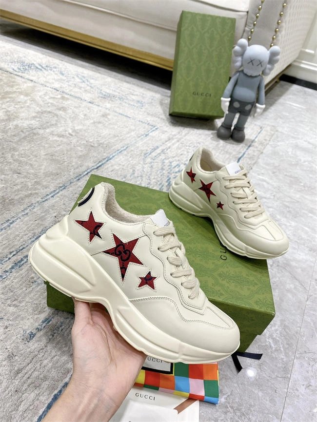 cozy G*u*i python sneaker 32