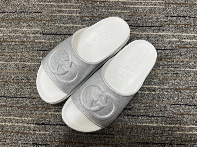 G*u*i slide tailored 390