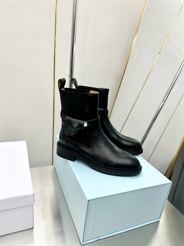 H Boot Sleek 2413