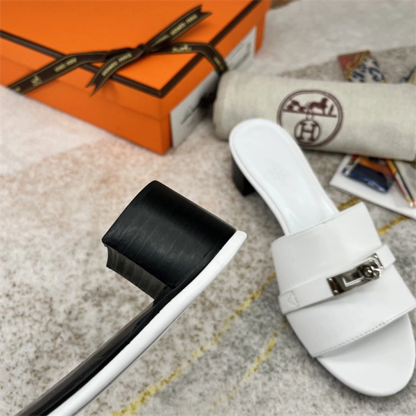 h slipper S*pportive 2363