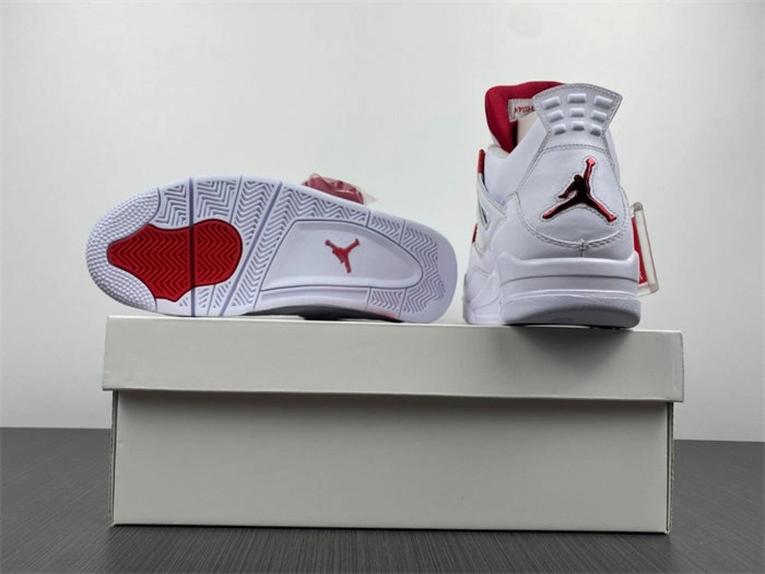 Elegant Jordan 4 Retro Metallic Red CT8527- 3958