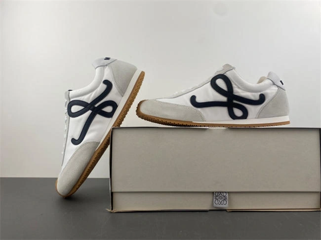 L0ew*  ballet runner minimalist 2446