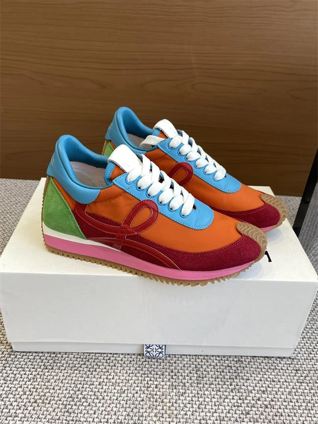 compact L0ew* sneaker 2464