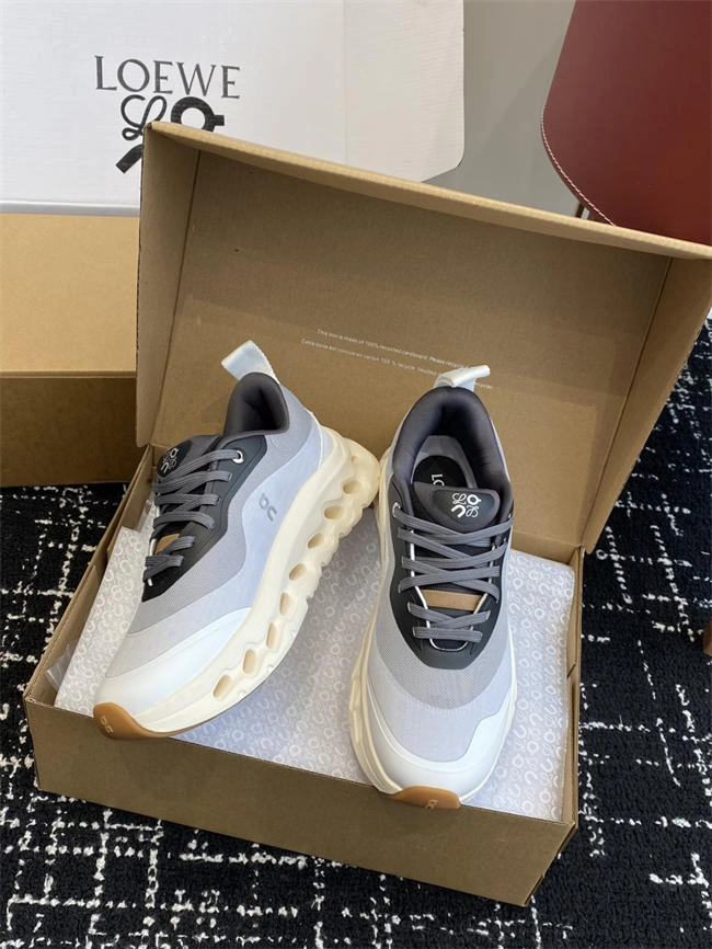 refined L0ew* sneaker 2453