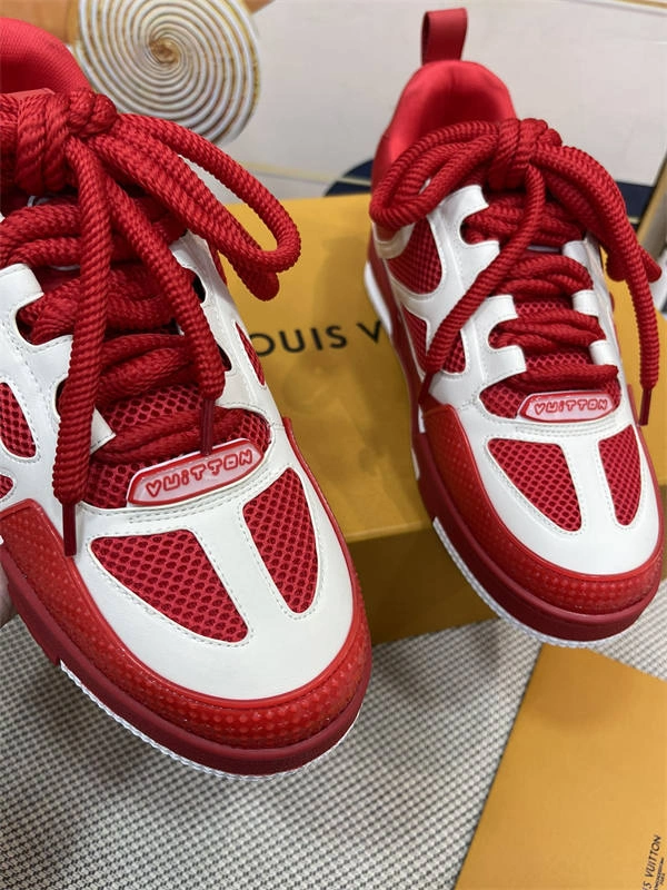 modern l0vis Vvtt0n 1749