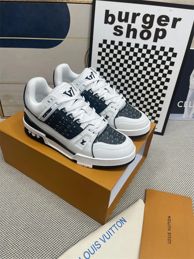 Lv Trainer Sneaker Neat 2114