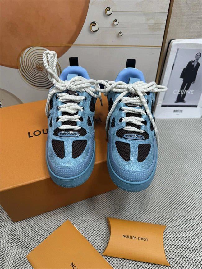 Chic Lv Trainer Sneaker 2045