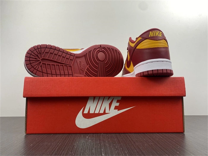 Timeless Nike Dunk Low Midas Gold DD1391- 4810