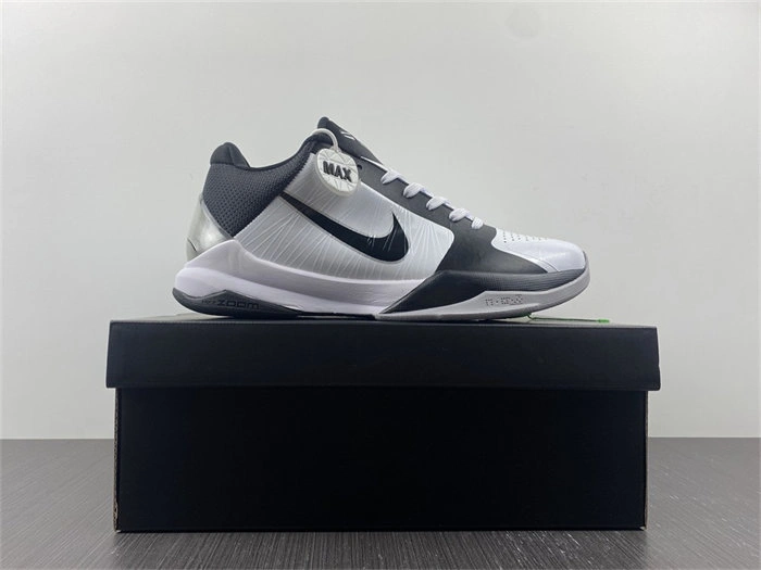 Youthful Nike Kobe 407710- 5026