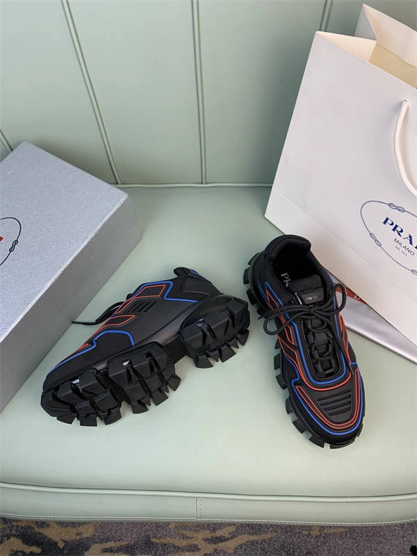 welldesigned Pra*a 3220