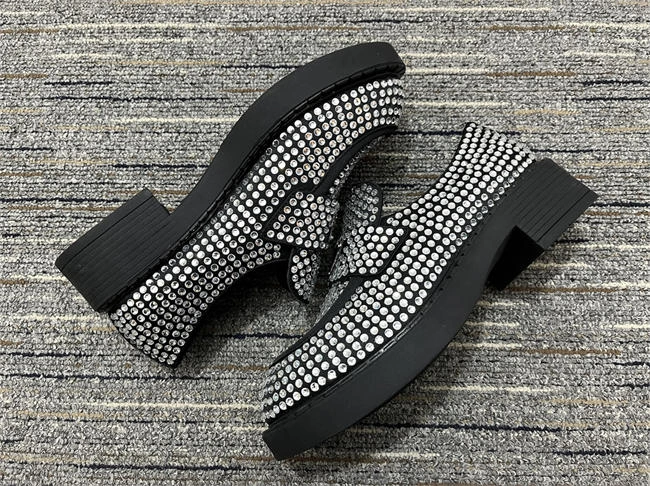 neat Pra*a loafer women 3341