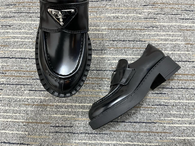 breathable Pra*a loafer women 3340