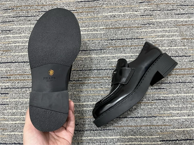 breathable Pra*a loafer women 3340