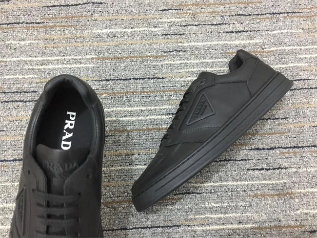 Pra*a sneaker relaxedfit 3375