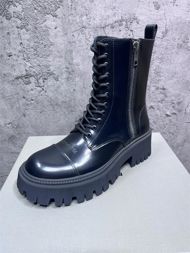 Lightweight blcg boot 4249